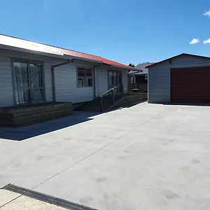 https://folia-domus-nz.rotoruahotelsnz.com